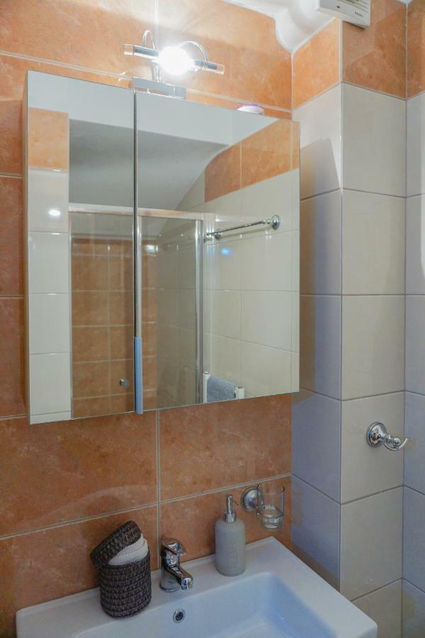 Apartment Casa Elegante *
